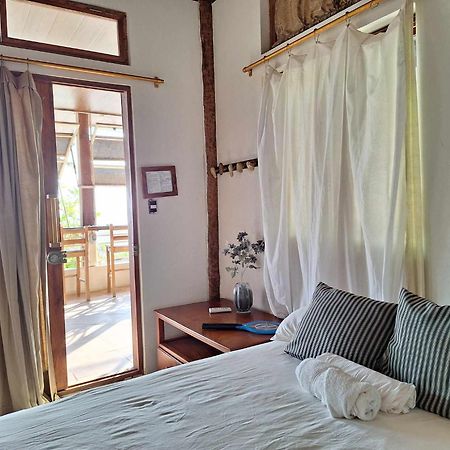 Sirena Surf Lodge Miramar Nicaragua מראה חיצוני תמונה