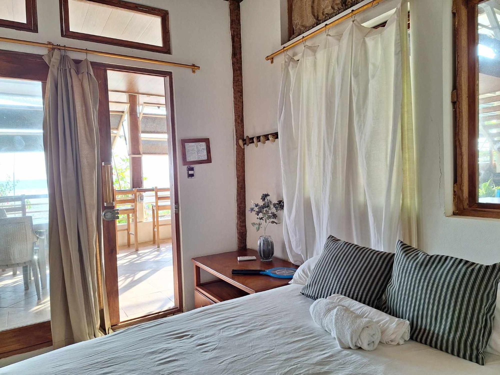 Sirena Surf Lodge Miramar Nicaragua מראה חיצוני תמונה