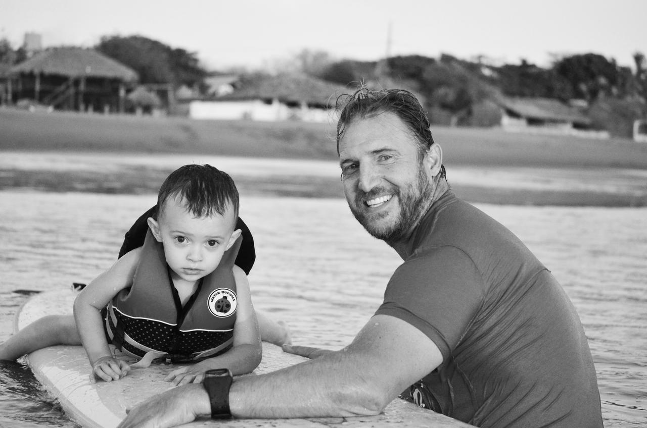 Sirena Surf Lodge Miramar Nicaragua מראה חיצוני תמונה